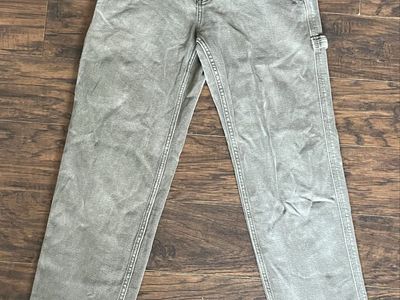 Green Hollister carpenter pants