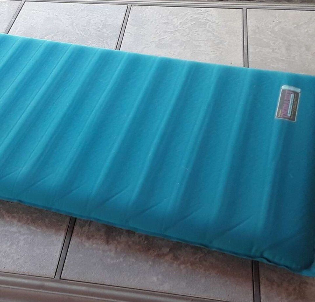 Therapeutic air mattress