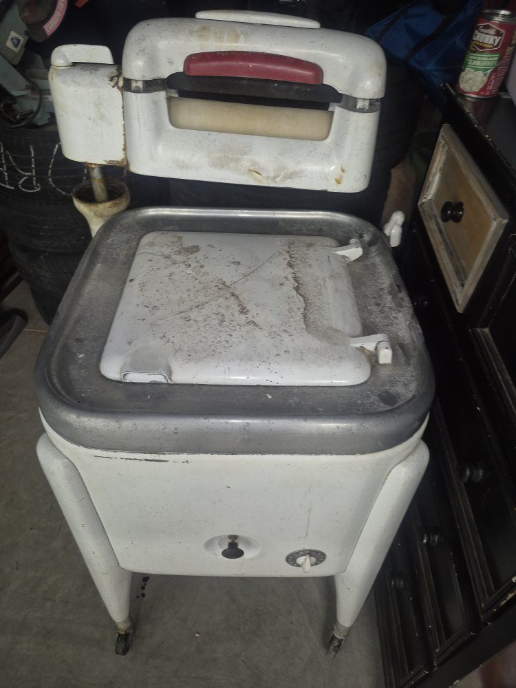 1950s washer machine 