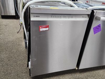 BOSCH Stainless Steel Dishwasher - Quiet Operation, Efficient Cleaning, Excellent Condition