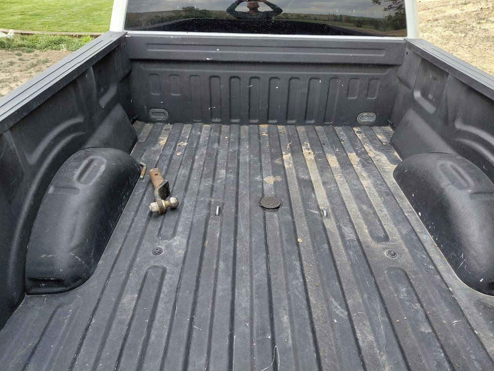 Main image 6
