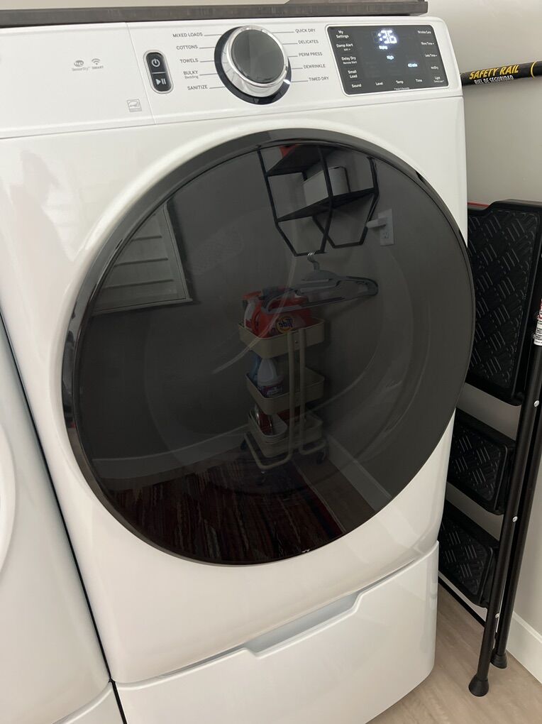GE Gas Dryer **Prices Reduced**