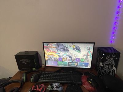 Xbox series x and accessories need gone trade or money