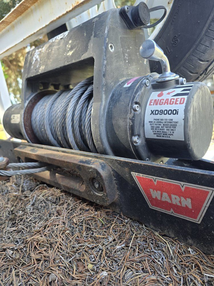 Warn XD9000i Electric Winch - 9000 lb Capacity with Wire Rope