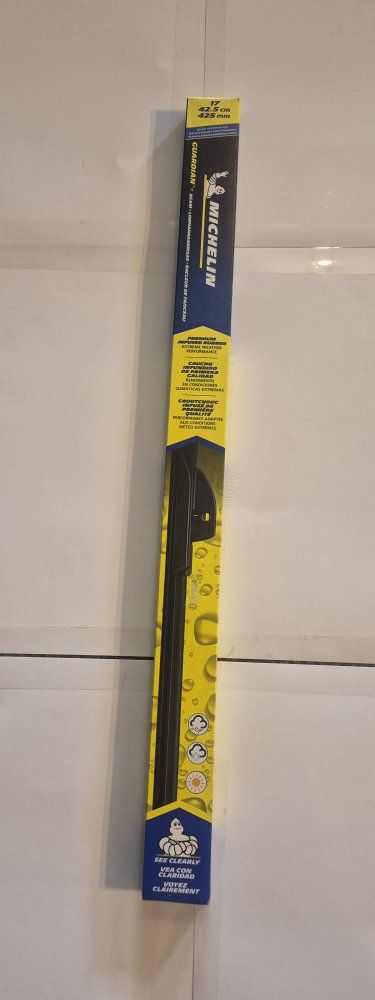Main image 3
