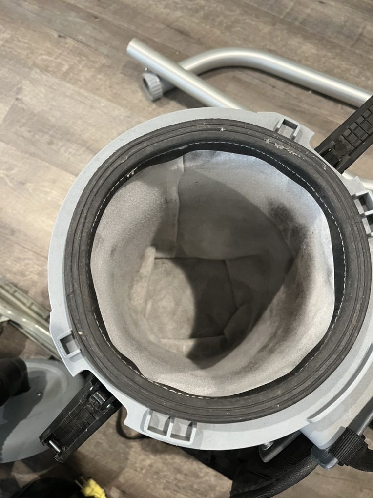 Main image 5