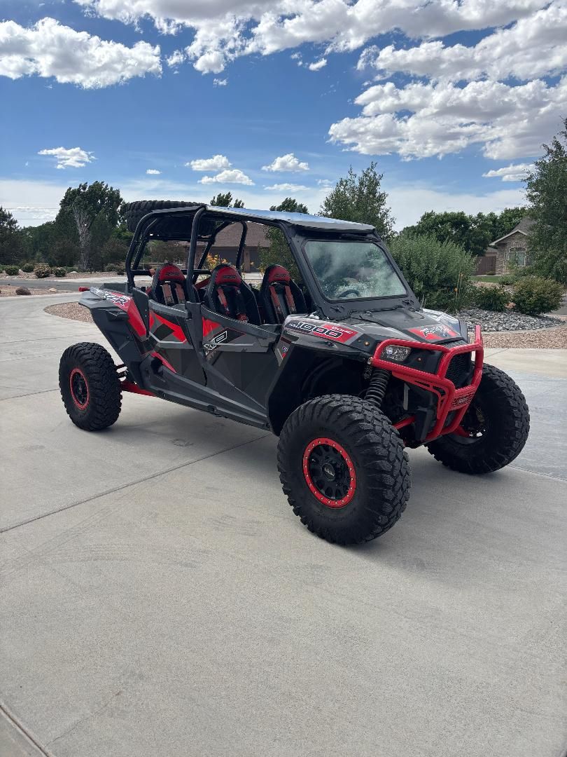 2017 Polaris RZR XP 1000 4