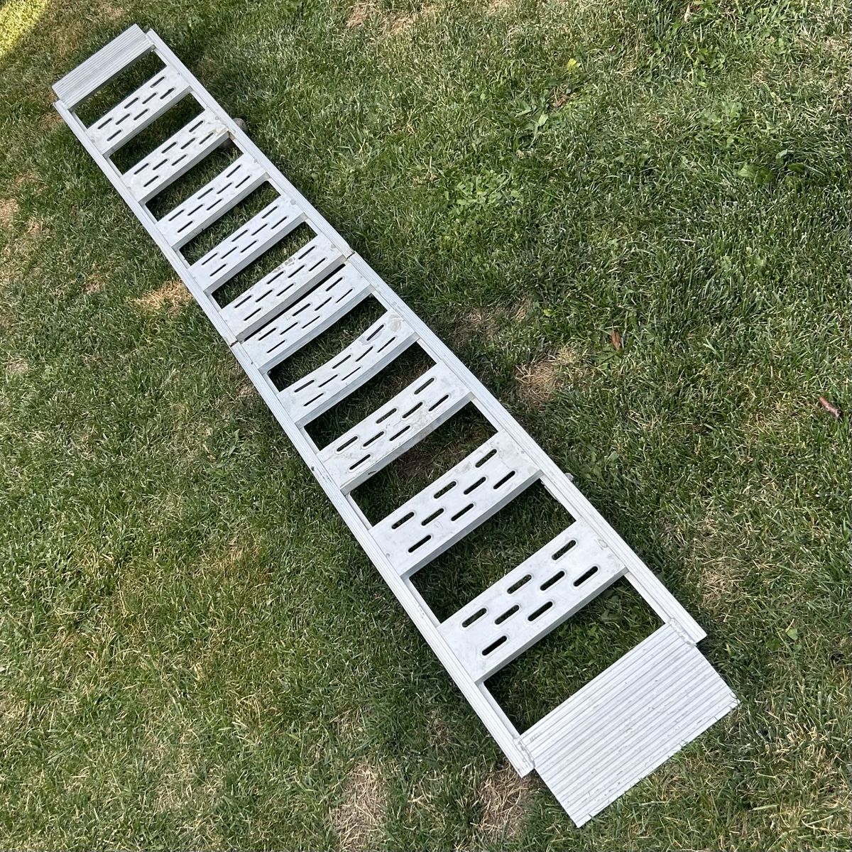 Folding Aluminum S-Curve Ramp