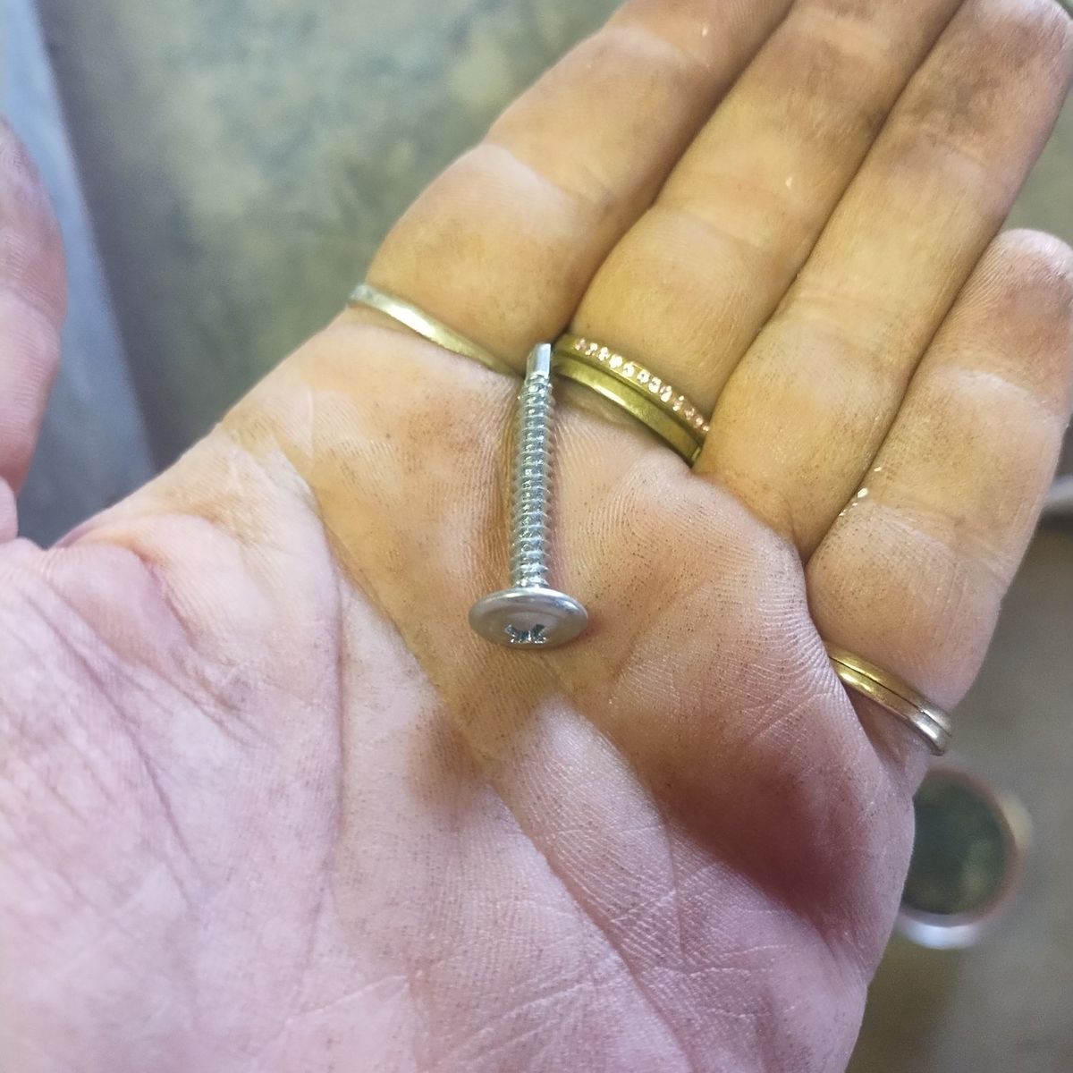 1 1/4" Self tapping screws