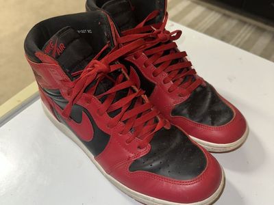 Air Jordan 1 high 85 varsity red size 10