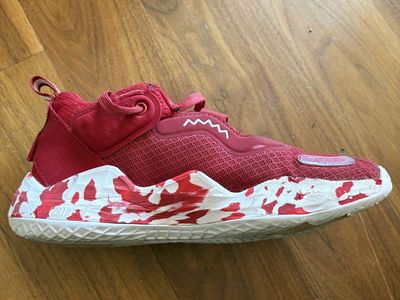 Adidas D.O.N.Donavan Mitchell shoes kids size 6 basketball