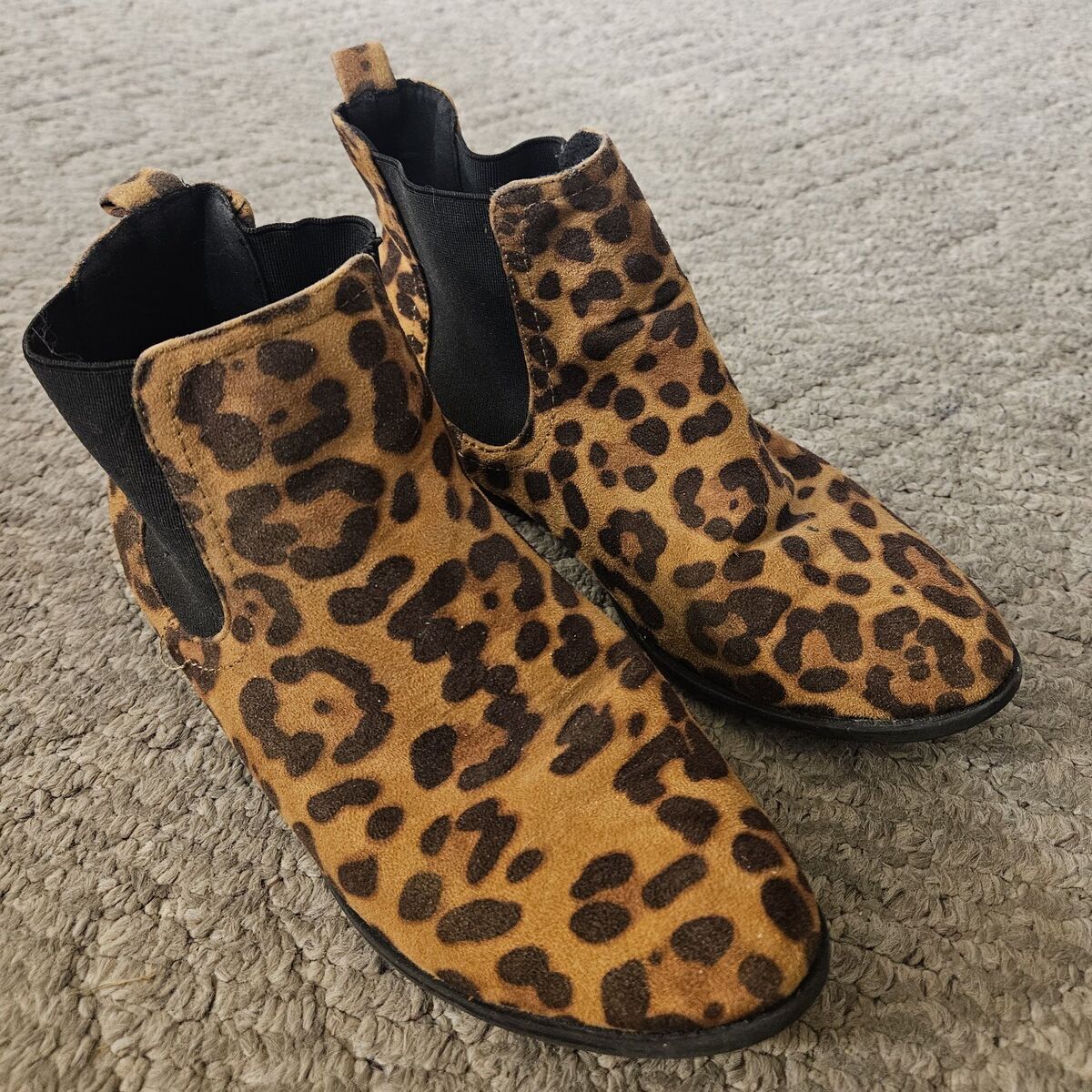 Cute Leopard Print Ankle Boots Size 7 1/2