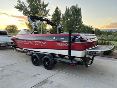 2007 Malibu 23 LSV