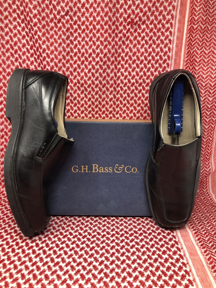 Size 10 Men's Leather Dress Shoes w/Shoe Stretchers