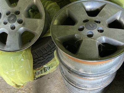 Stock Ford Wheels