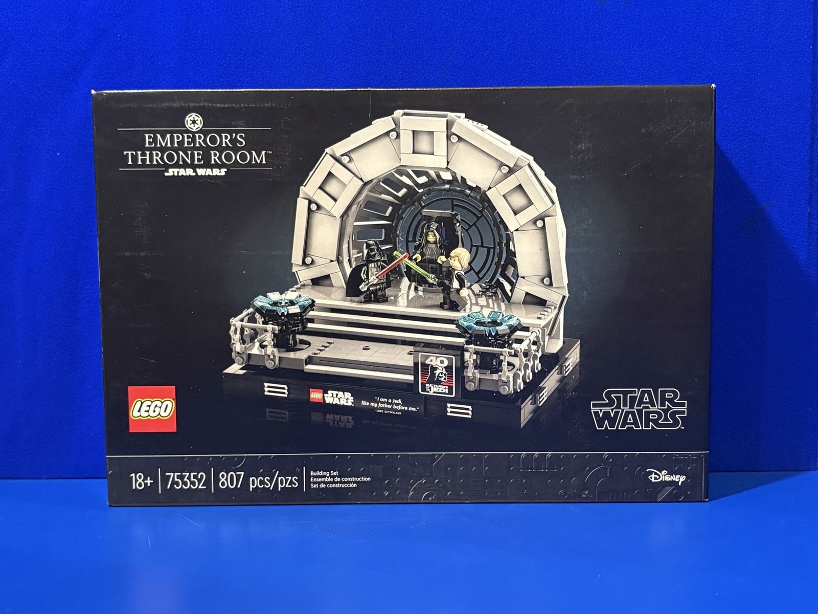 New LEGO Star Wars Emperor's Throne Room Diorama 75352, retired.