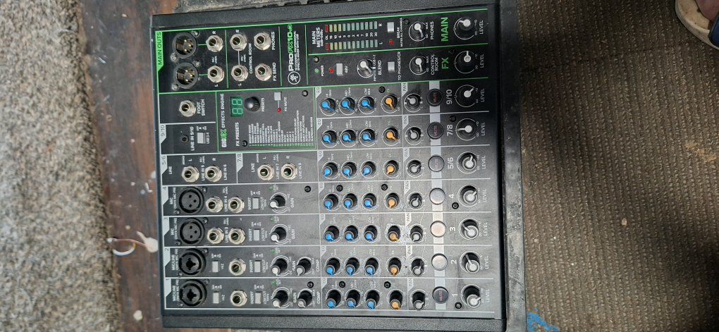 studio equipment pro fx