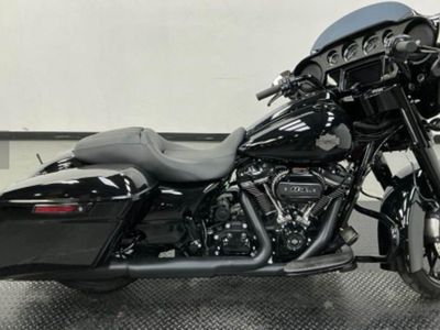 2022 Harley-Davidson® FLHXS - Street Glide® Specia