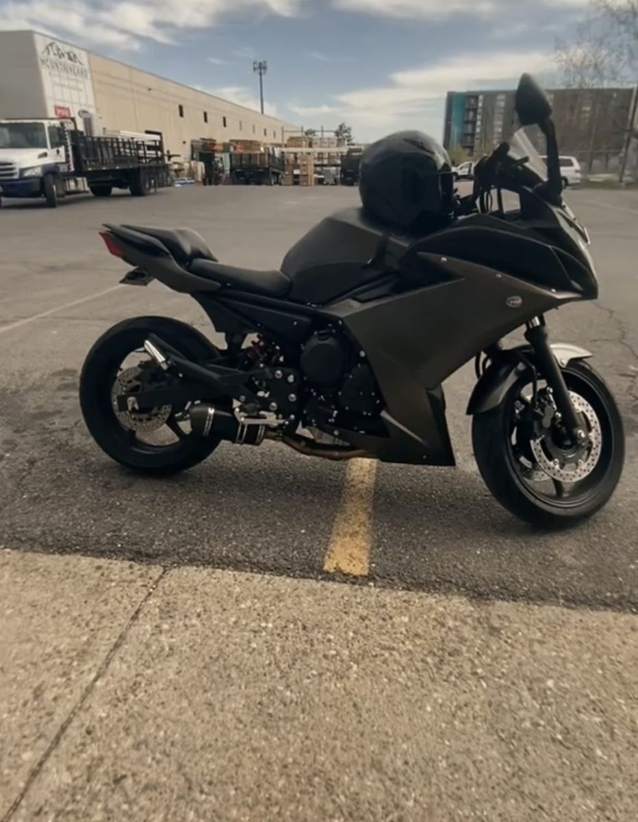 Fz6r 2009