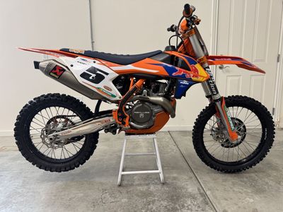 2016 KTM SX-F 450 (Factory Edition)