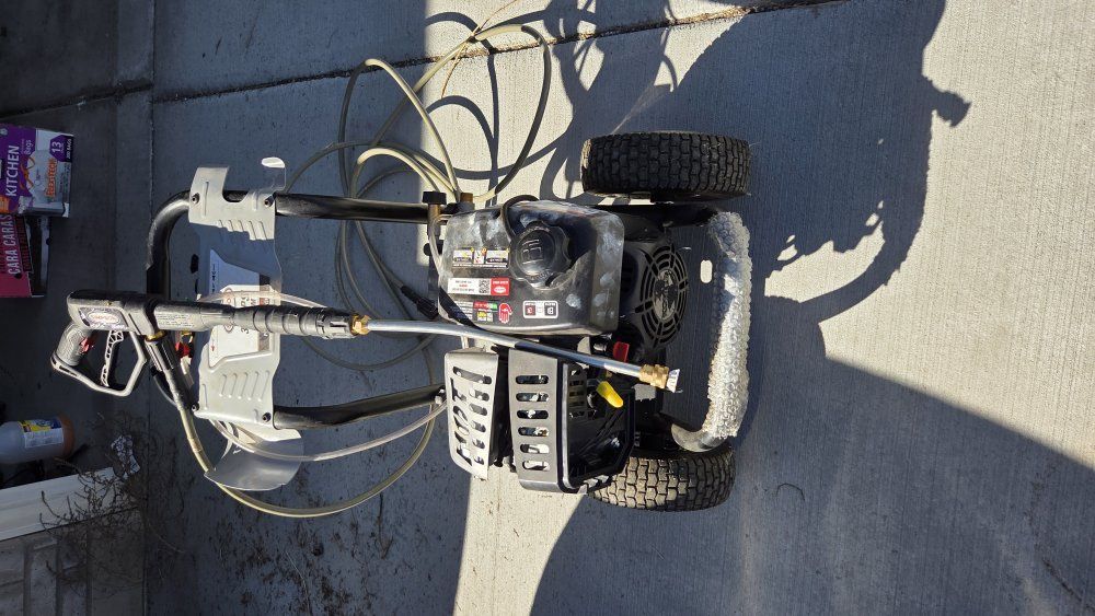 Simpson 3100psi Pressure Washer