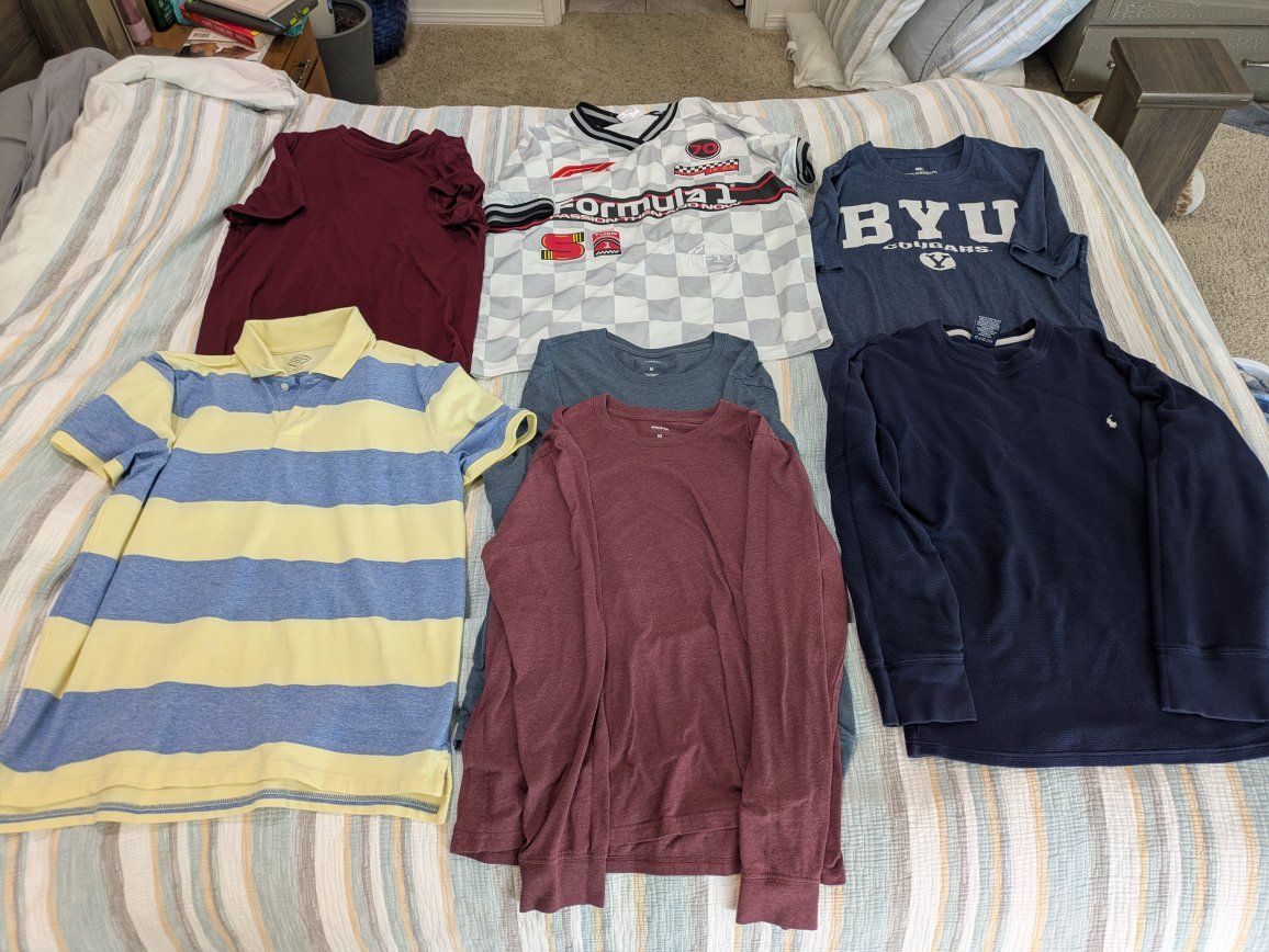 Lot of Men's (young men) clothes medium