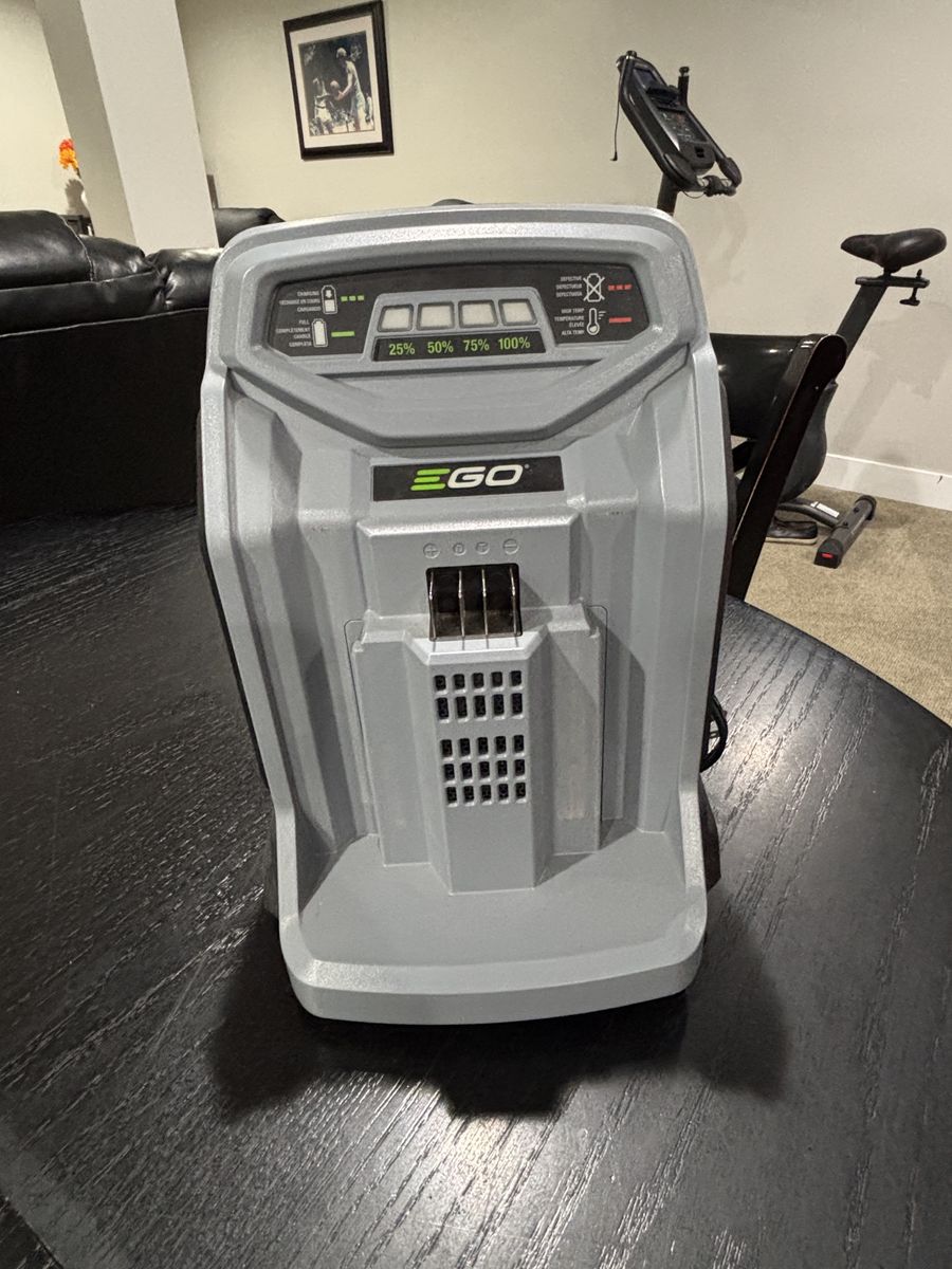 EGO Power+ CH5500 550W Rapid Charger (2)