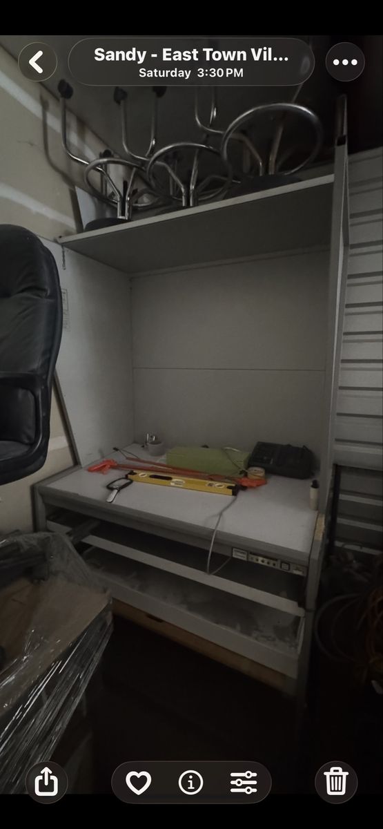 Auto Body Shops 