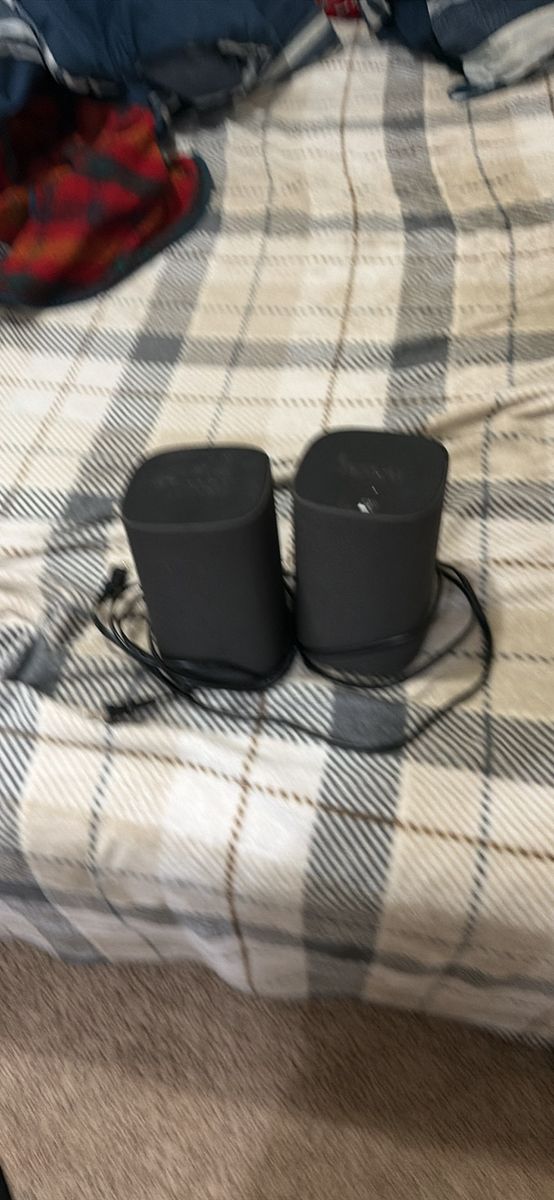 Roku speakers set a four