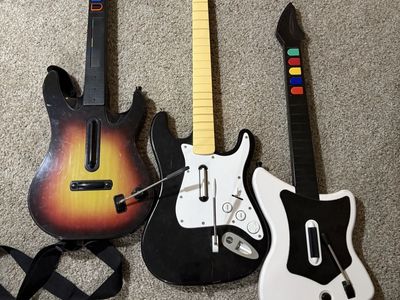 Guitar hero guitars