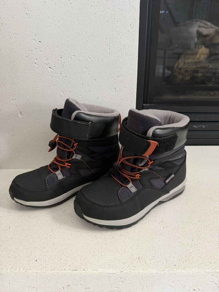 Boys Kamik Winter Boots