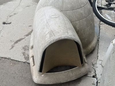 Indigo Petmate Dog House