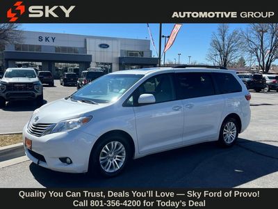 2017 Toyota Sienna XLE 8-Passenger