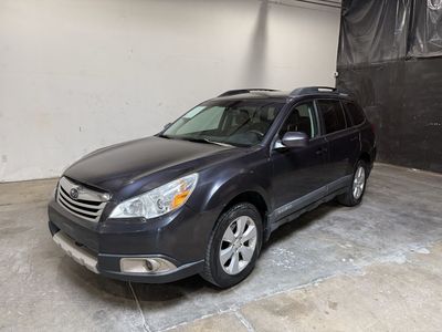 2010 SUBARU OUTBACK 2.5i Limited