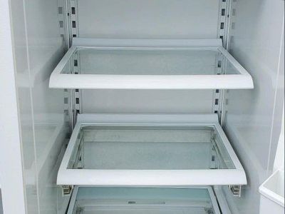 Amana 2 door Refrigerator size 35 3/4W x 28 1/2 H