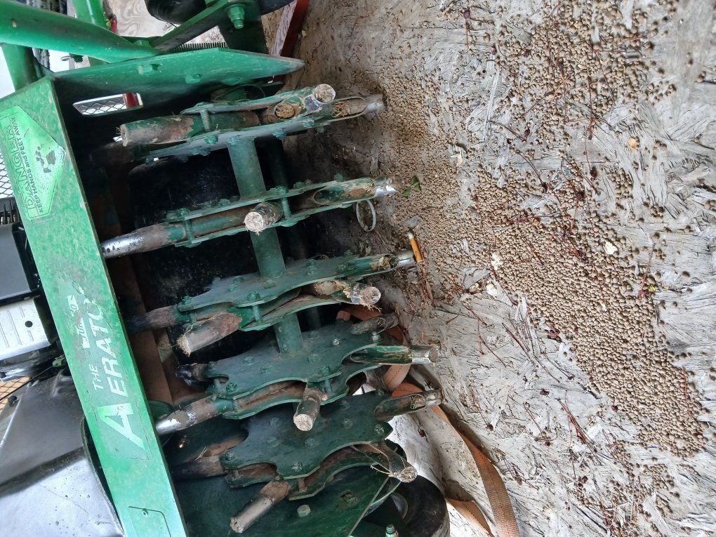 LAWN AERIATOR