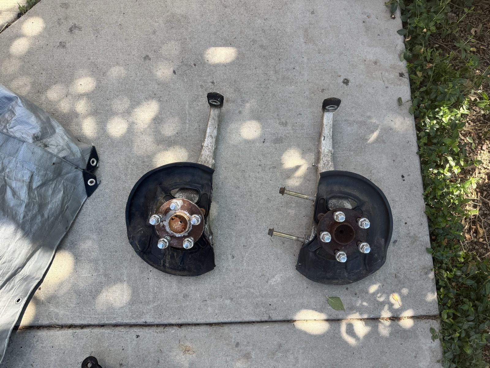 Lexus LS430 hubs