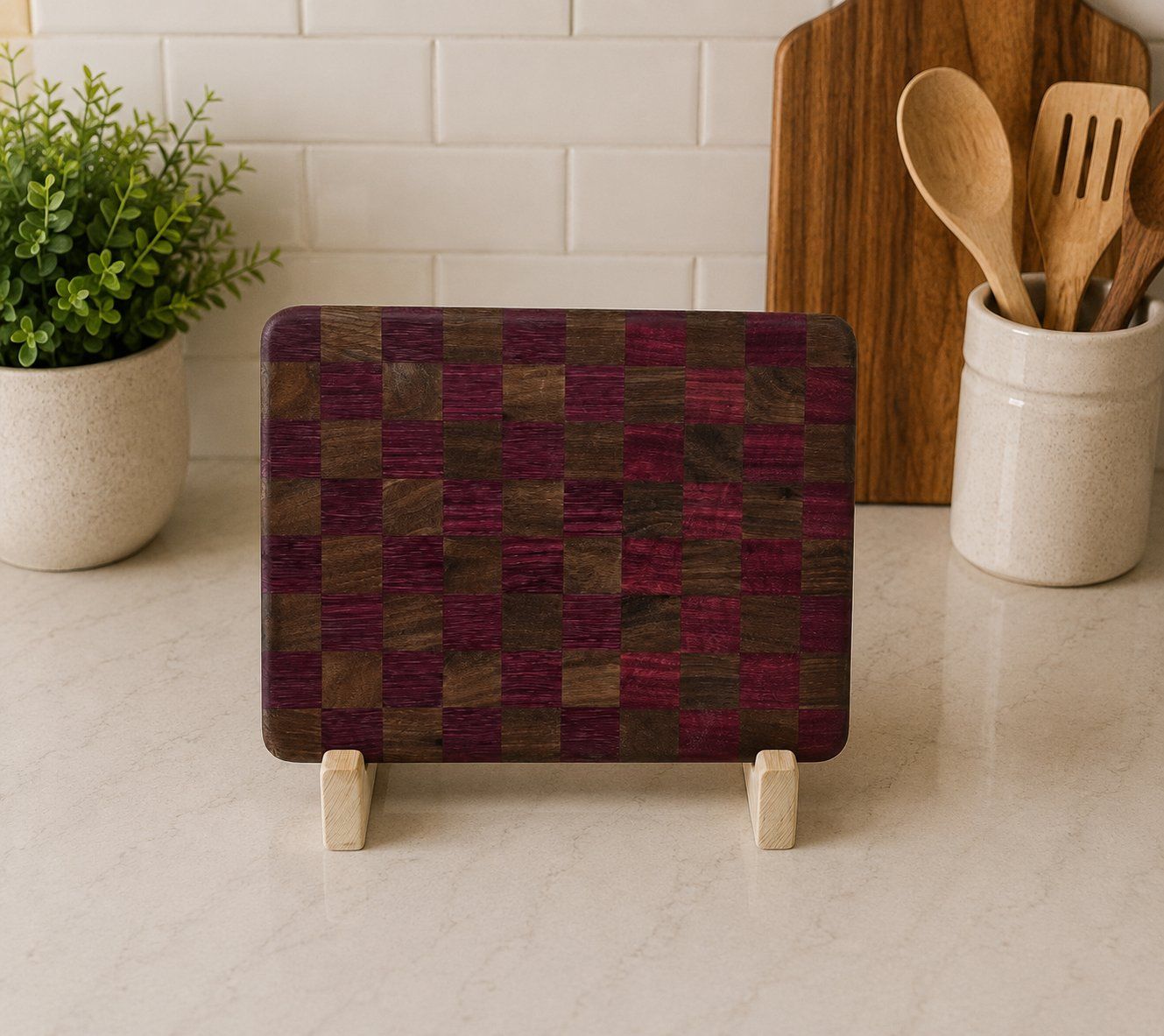 Main image 7