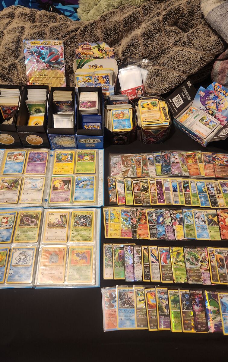 Pokemon 1000+ cards, lots of rare foils