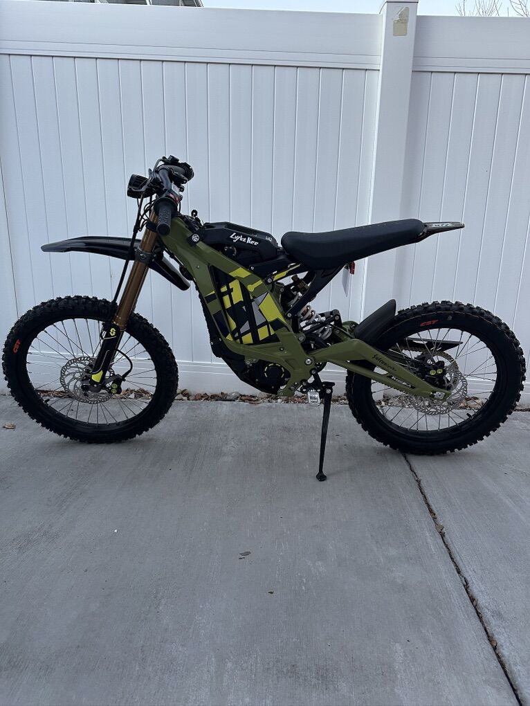 2025 Surron Light Bee Green (Brand New)