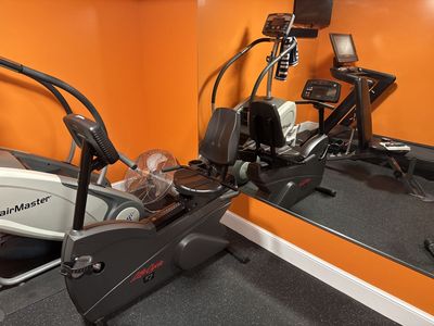 Recumbent Exercise Bike - Life Cycke R7