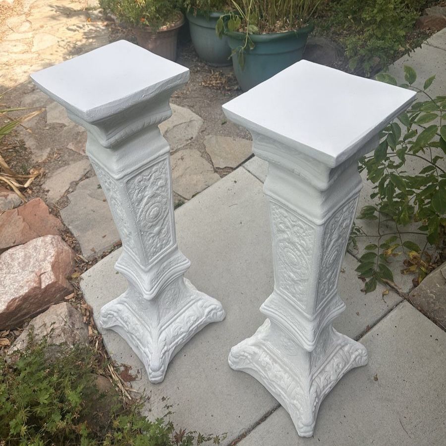 Victorian/Baroque pillars/columns