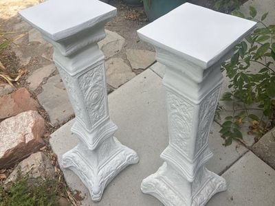 Victorian/Baroque pillars/columns