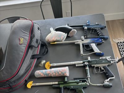 4 Paintball Markers with Hoppers and bag