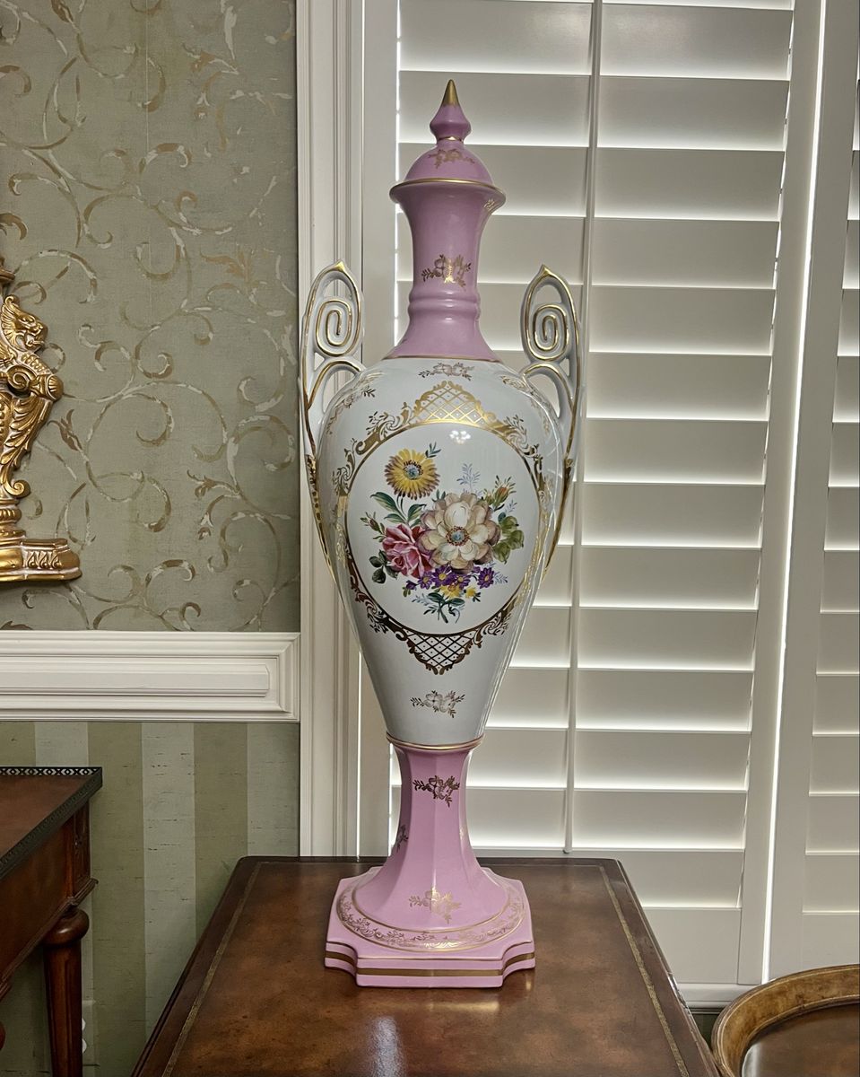 ANTIQUE LARGE SEVRES LOUIS XVI VASE EXCELLENT CONDITION