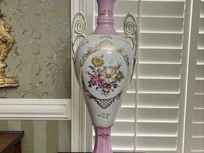 ANTIQUE LARGE SEVRES LOUIS XVI VASE EXCELLENT CONDITION