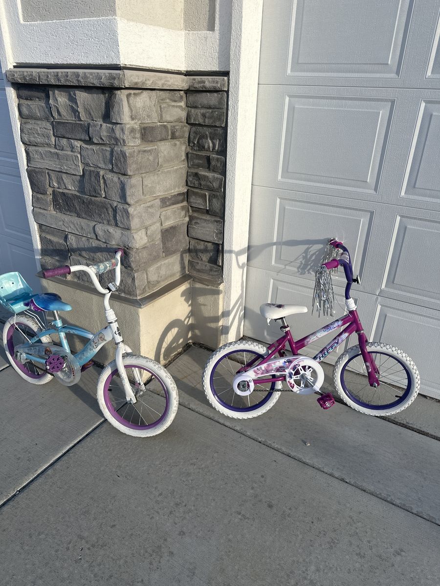 Frozen & huffy kid bikes