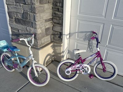 Frozen & huffy kid bikes