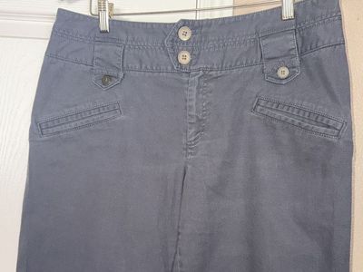 Women’s Size 14 Dark Grey Venezia Shorts