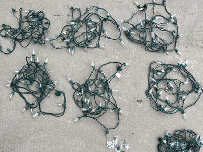 7 15ft-strands of C7 size led bulbs, bright white